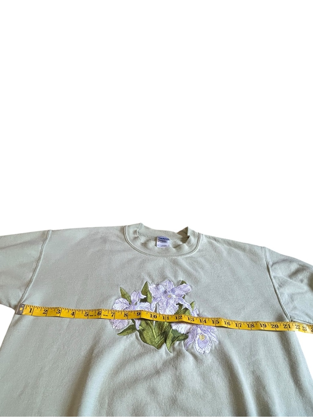 Vintage Iris Embroidered Pastel Green Crewneck Sweatshirt Cottagecore M - Picture 5 of 14
